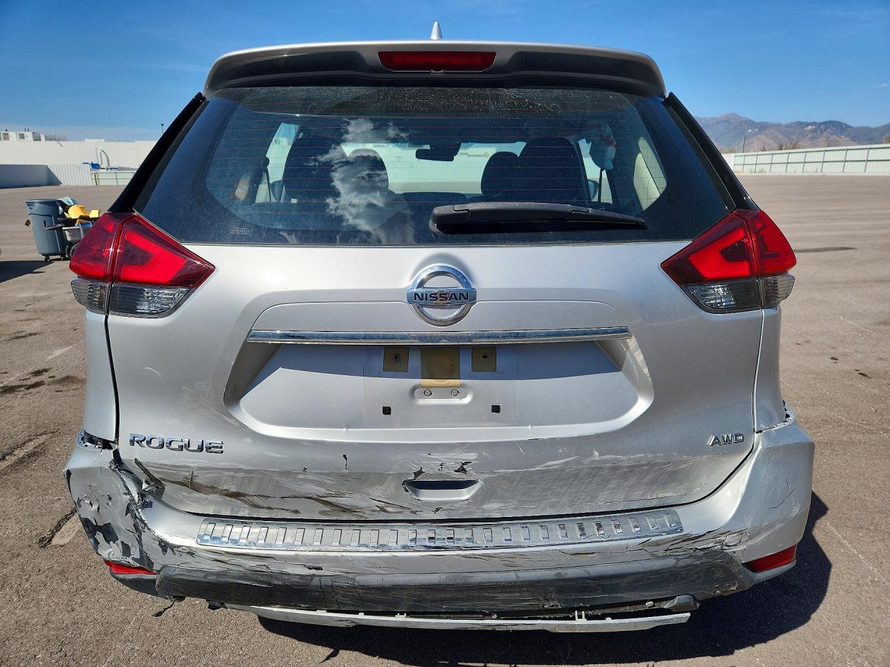 2019 NISSAN ROGUE