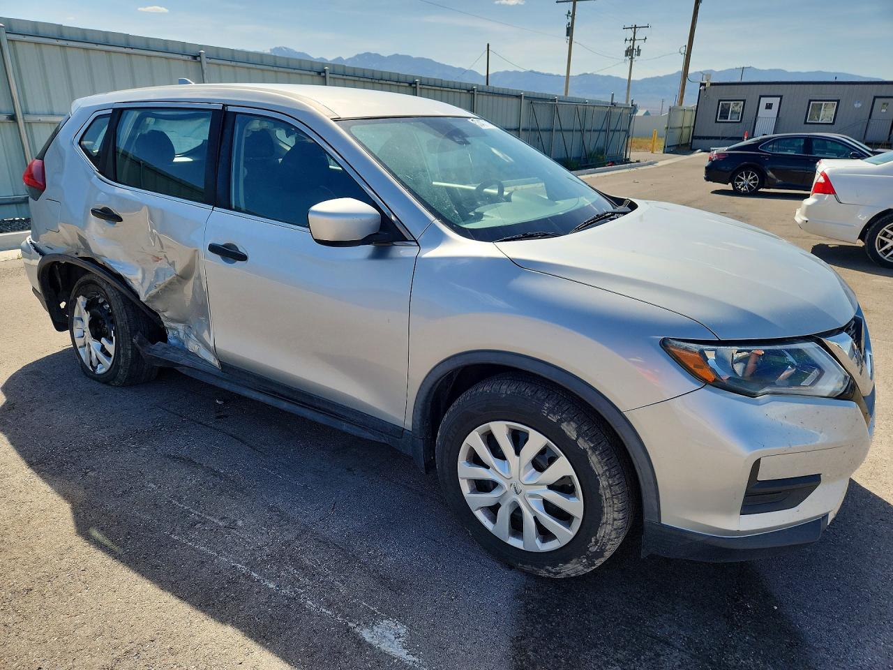 2019 NISSAN ROGUE