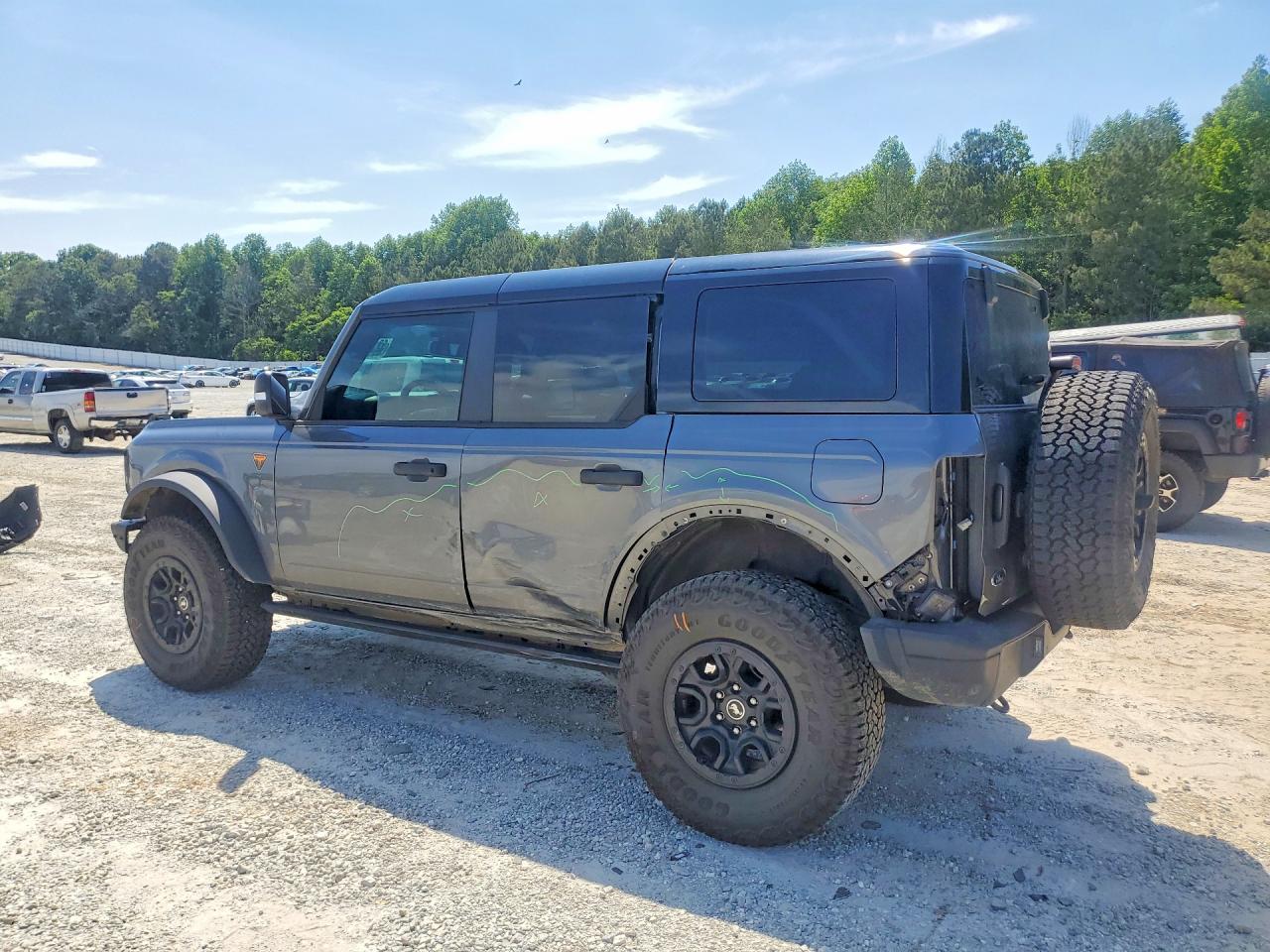 2025 FORD BRONCO