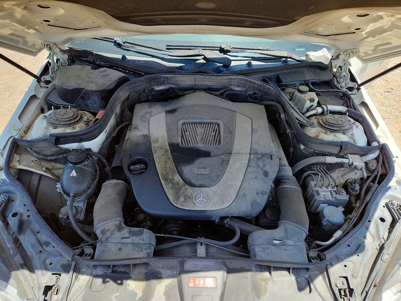 2010 MERCEDES-BENZ E-CLASS