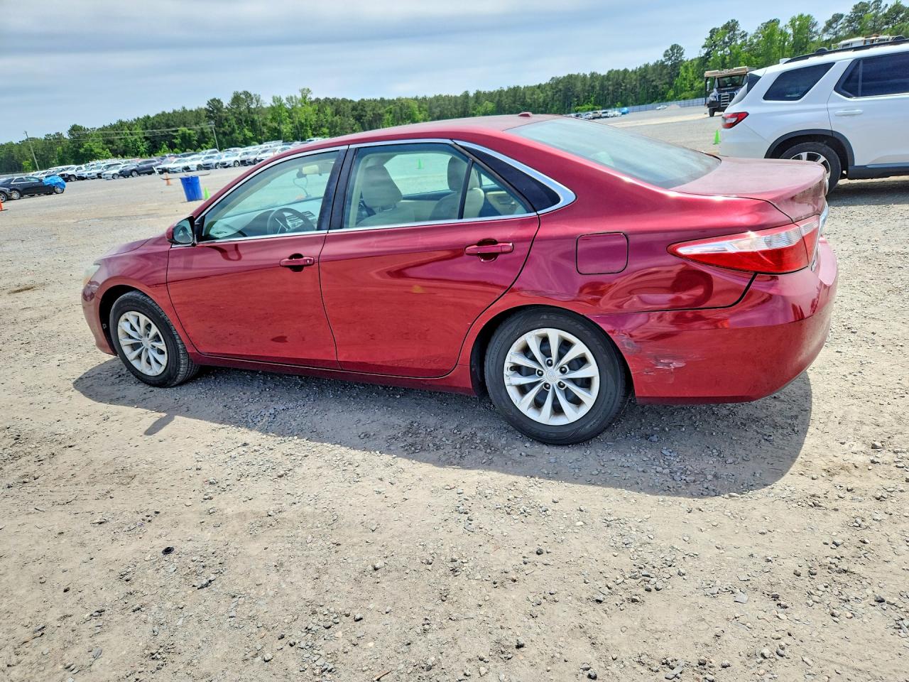2016 TOYOTA CAMRY