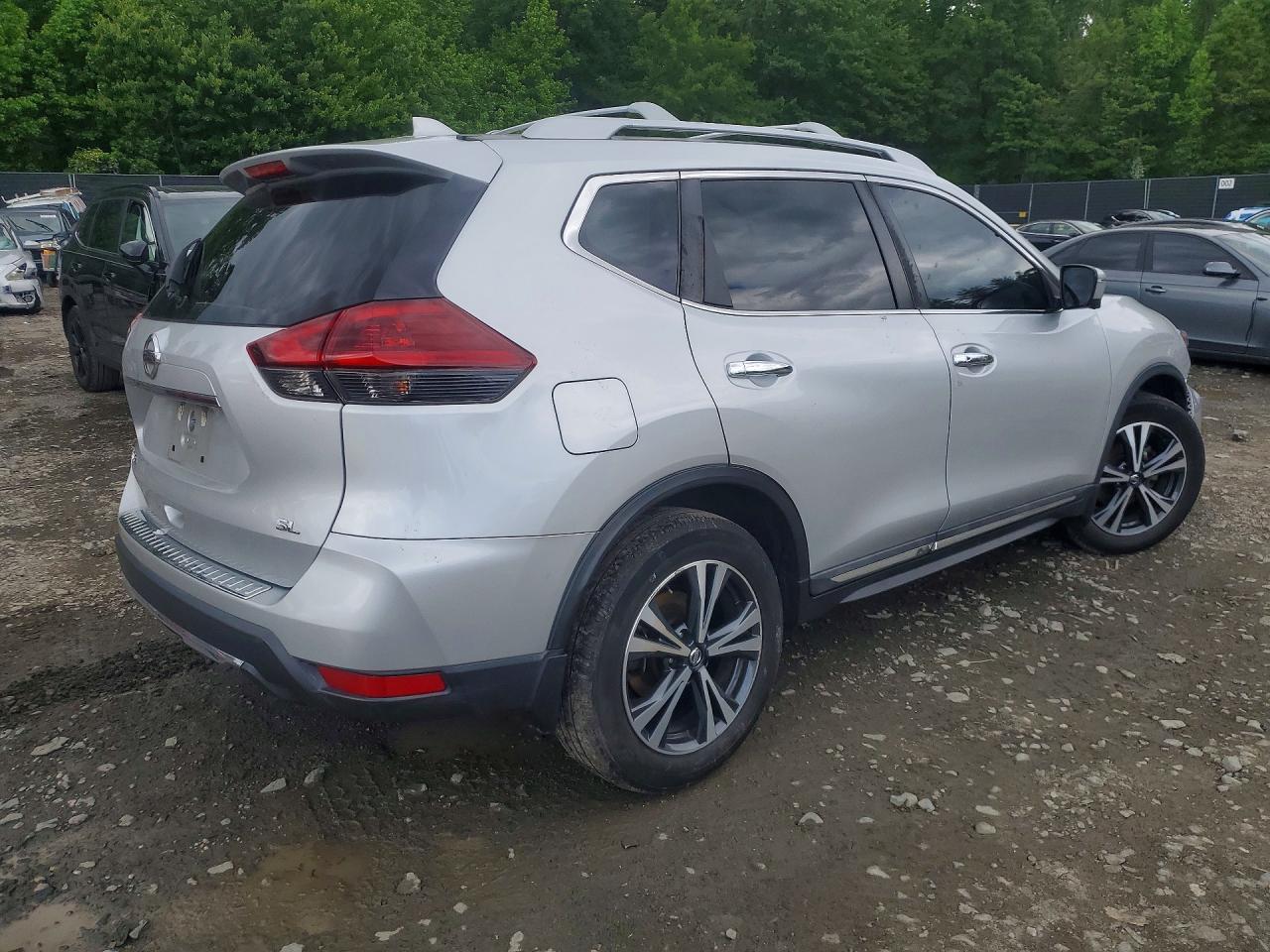 2018 NISSAN ROGUE