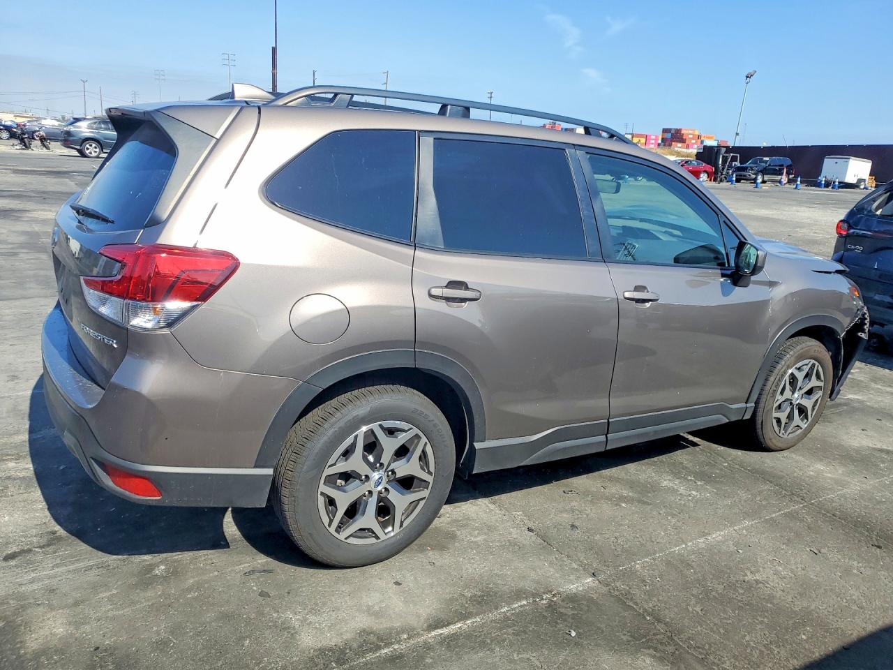 2023 SUBARU FORESTER
