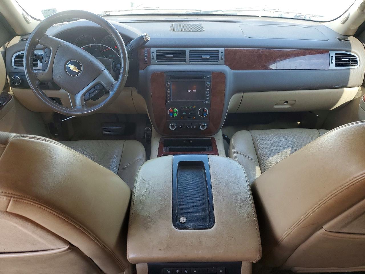 2011 CHEVROLET SUBURBAN