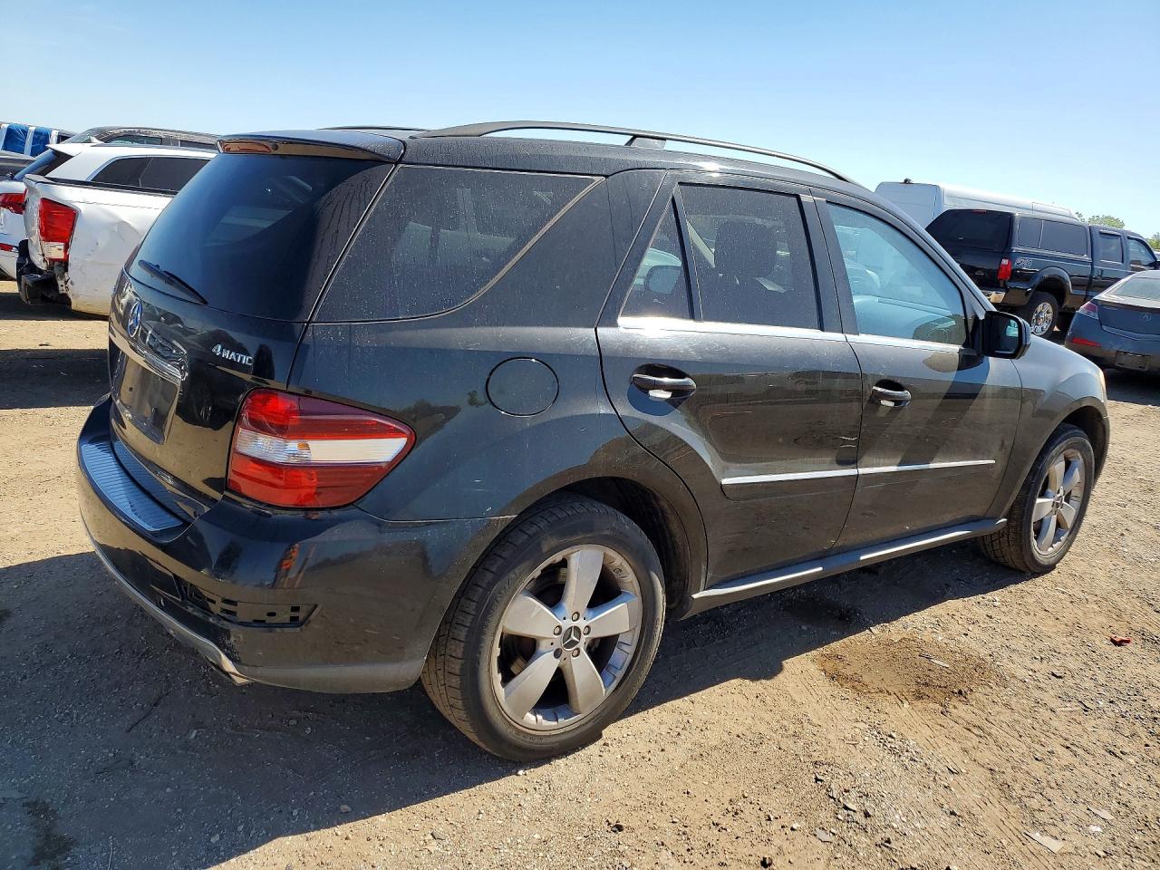 2010 MERCEDES-BENZ M-CLASS