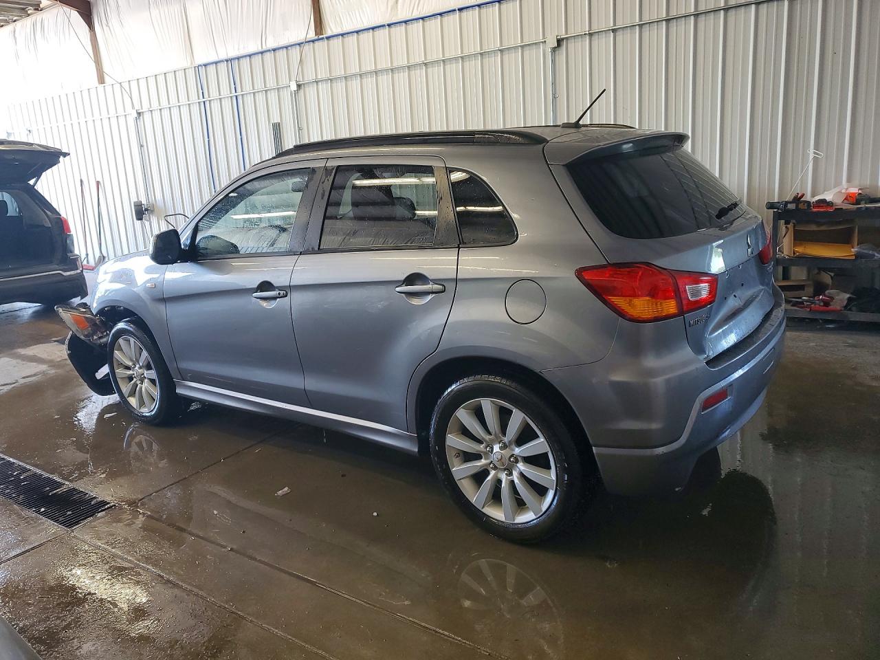 2011 MITSUBISHI OUTLANDER