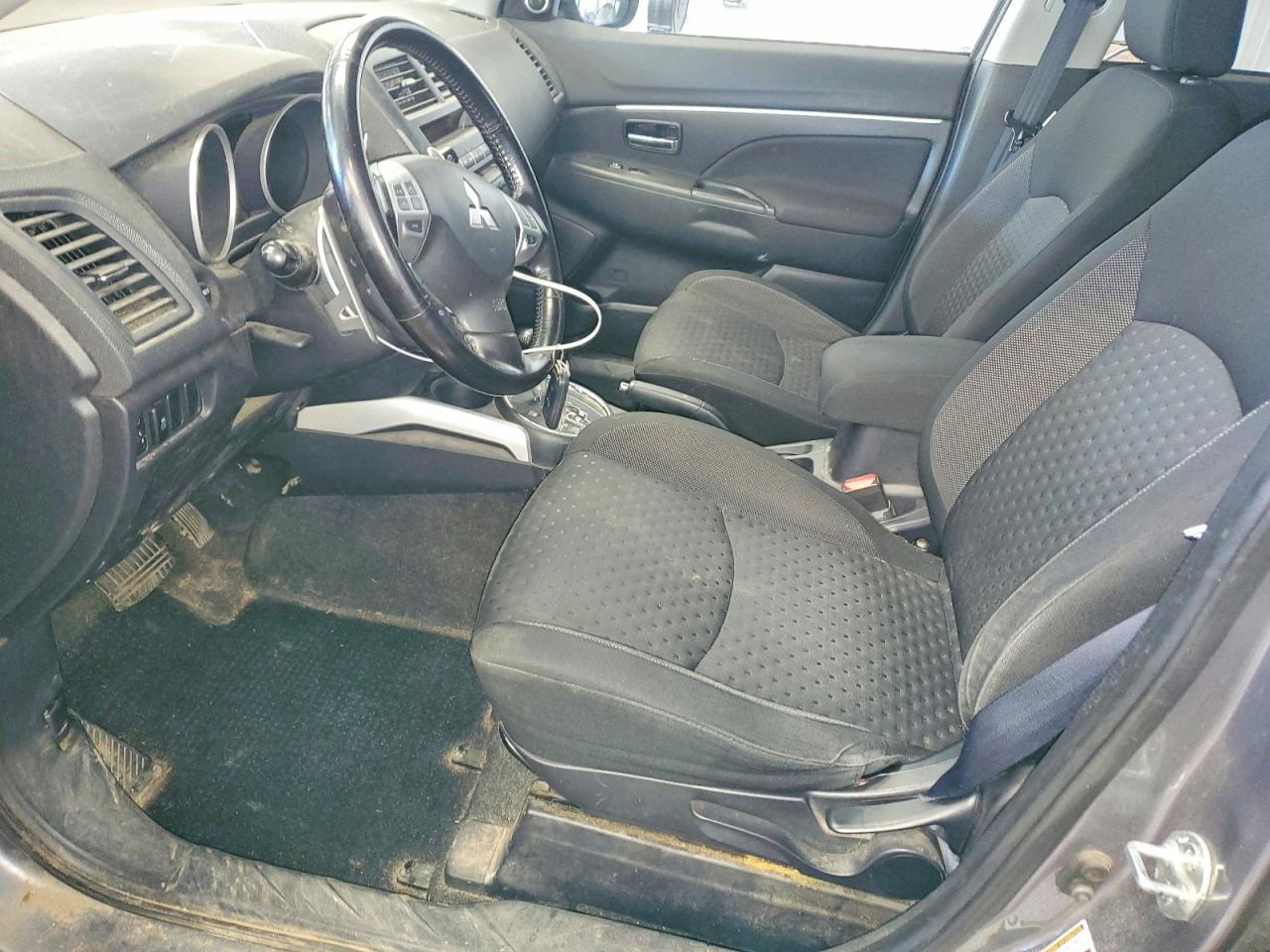 2011 MITSUBISHI OUTLANDER