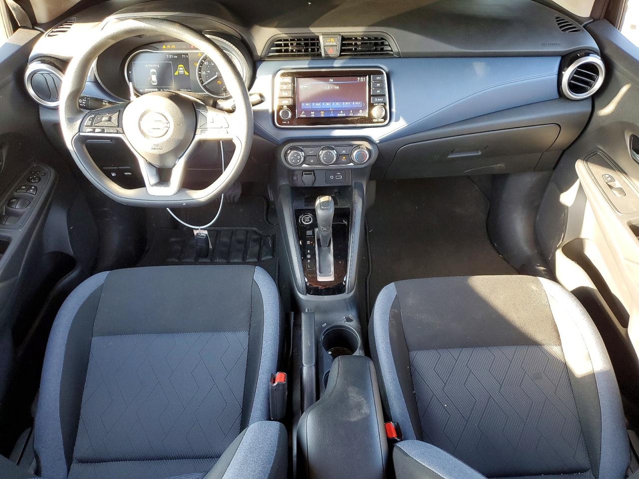 2025 NISSAN VERSA