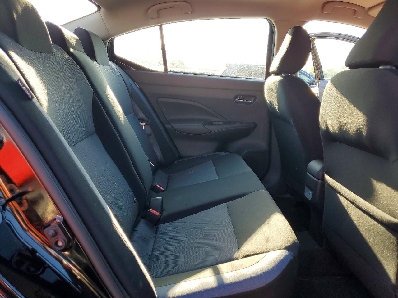 2025 NISSAN VERSA