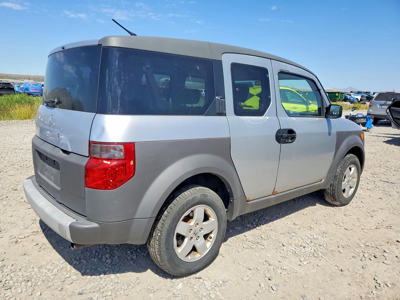 2003 HONDA ELEMENT