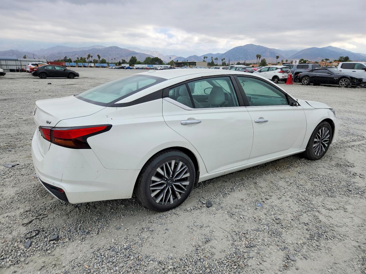 2024 NISSAN ALTIMA