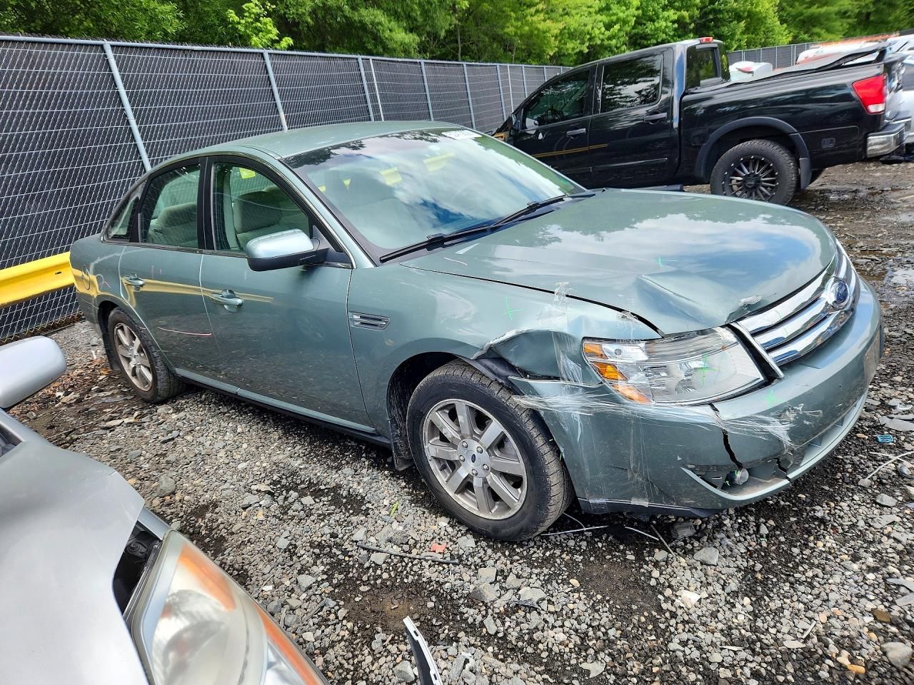 2008 FORD TAURUS