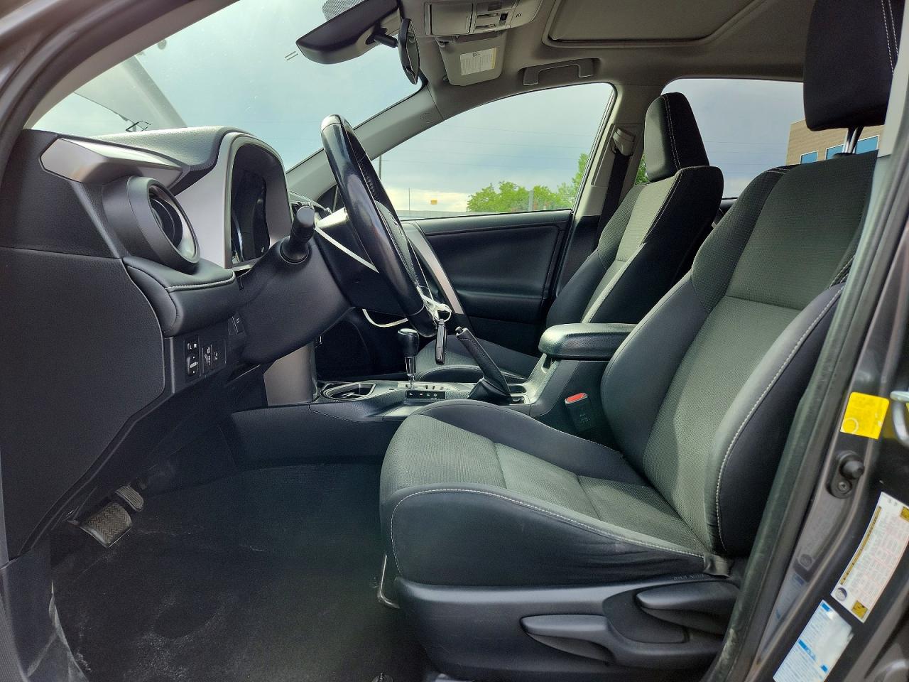 2016 TOYOTA RAV4