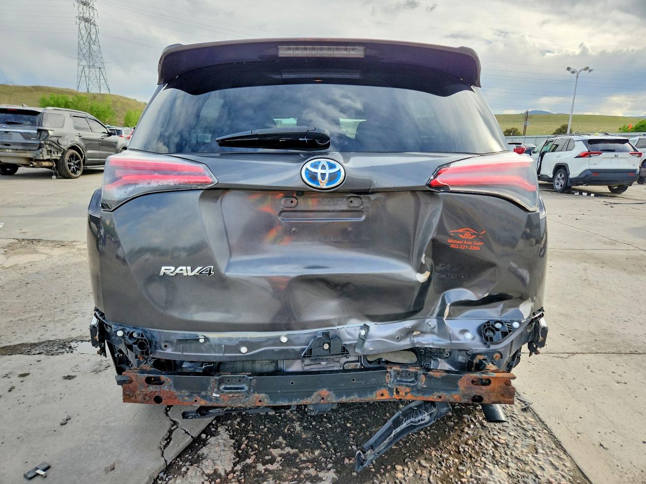 2016 TOYOTA RAV4