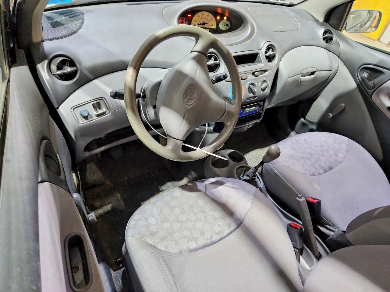 2001 TOYOTA ECHO