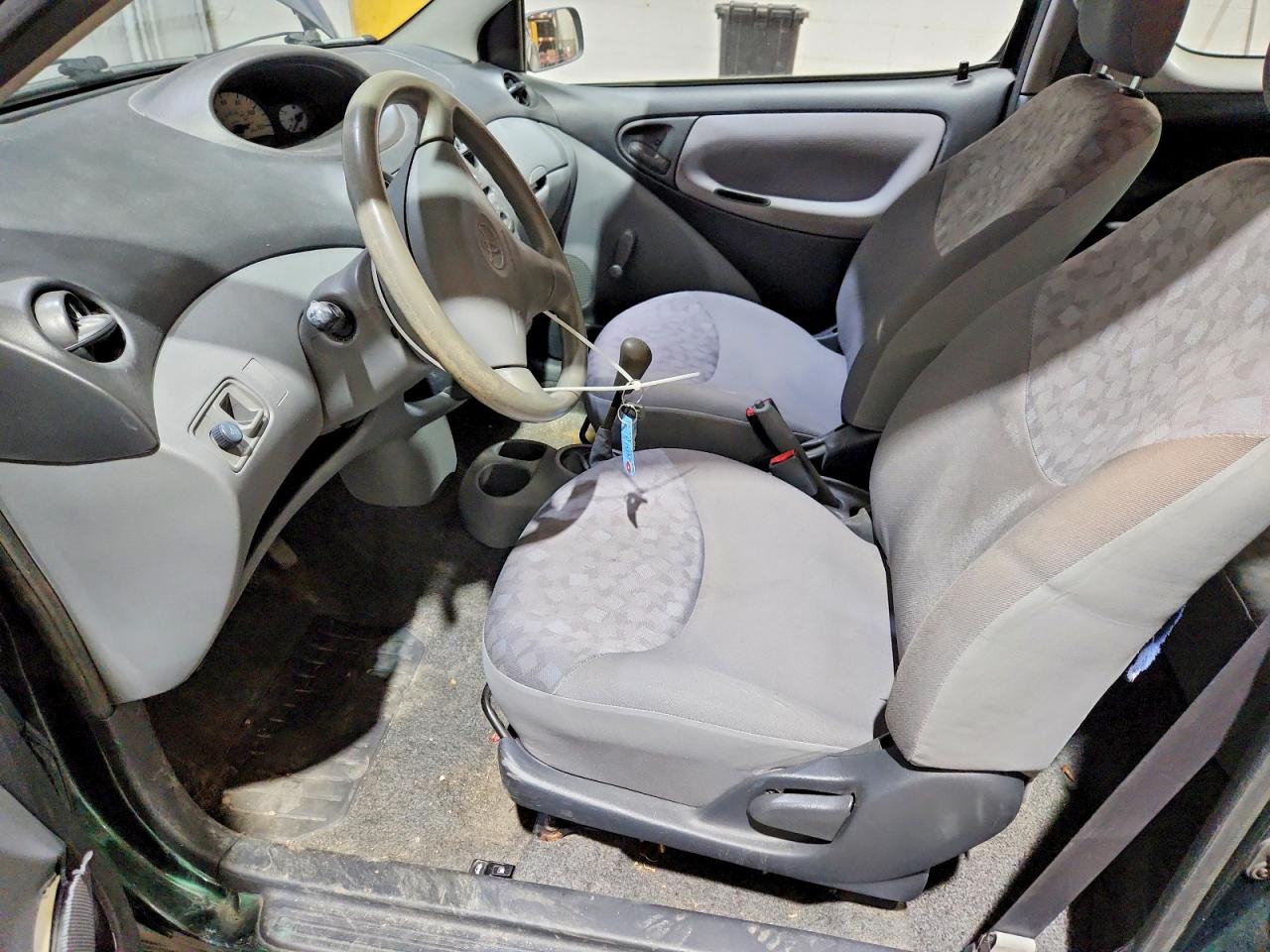 2001 TOYOTA ECHO
