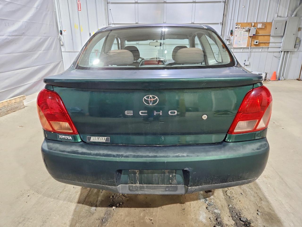 2001 TOYOTA ECHO