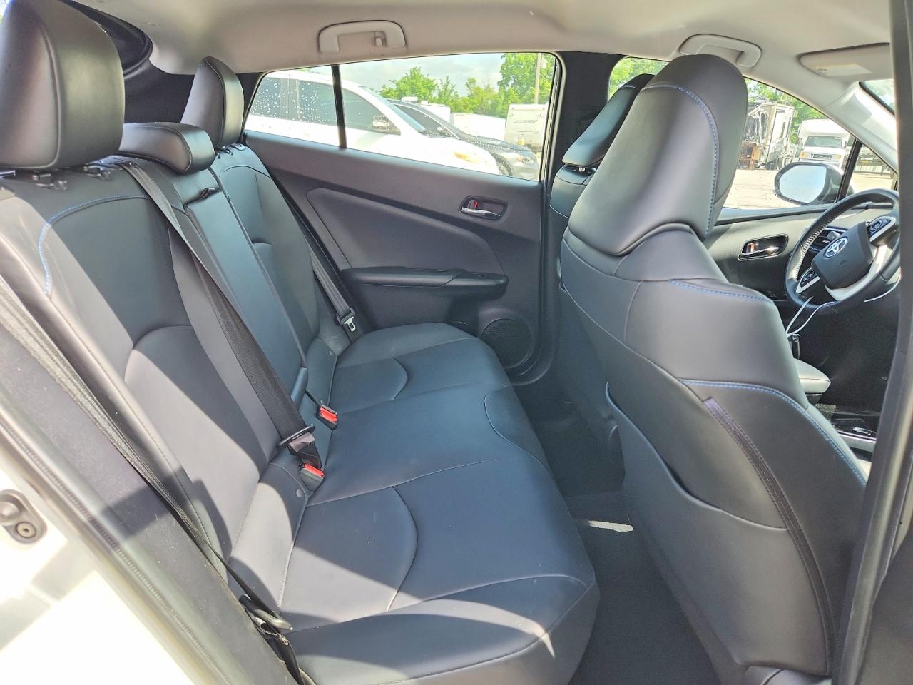 2018 TOYOTA PRIUS