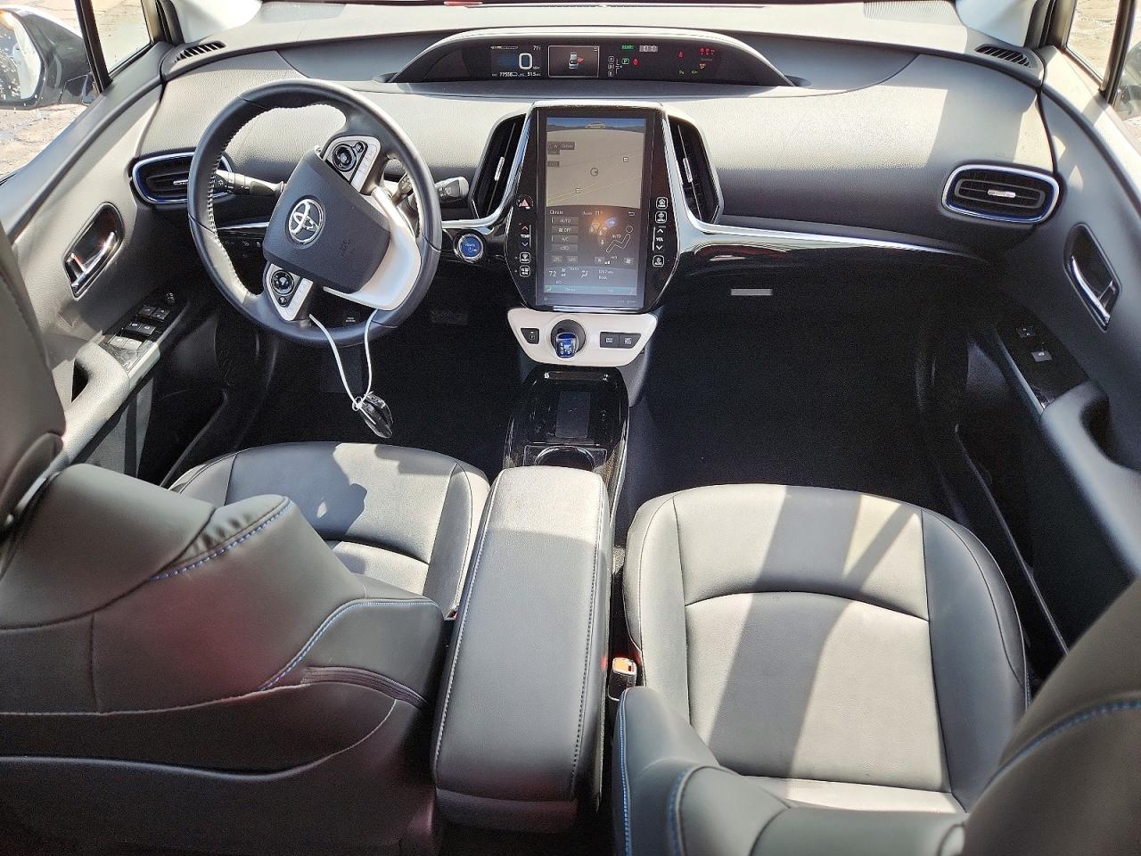 2018 TOYOTA PRIUS