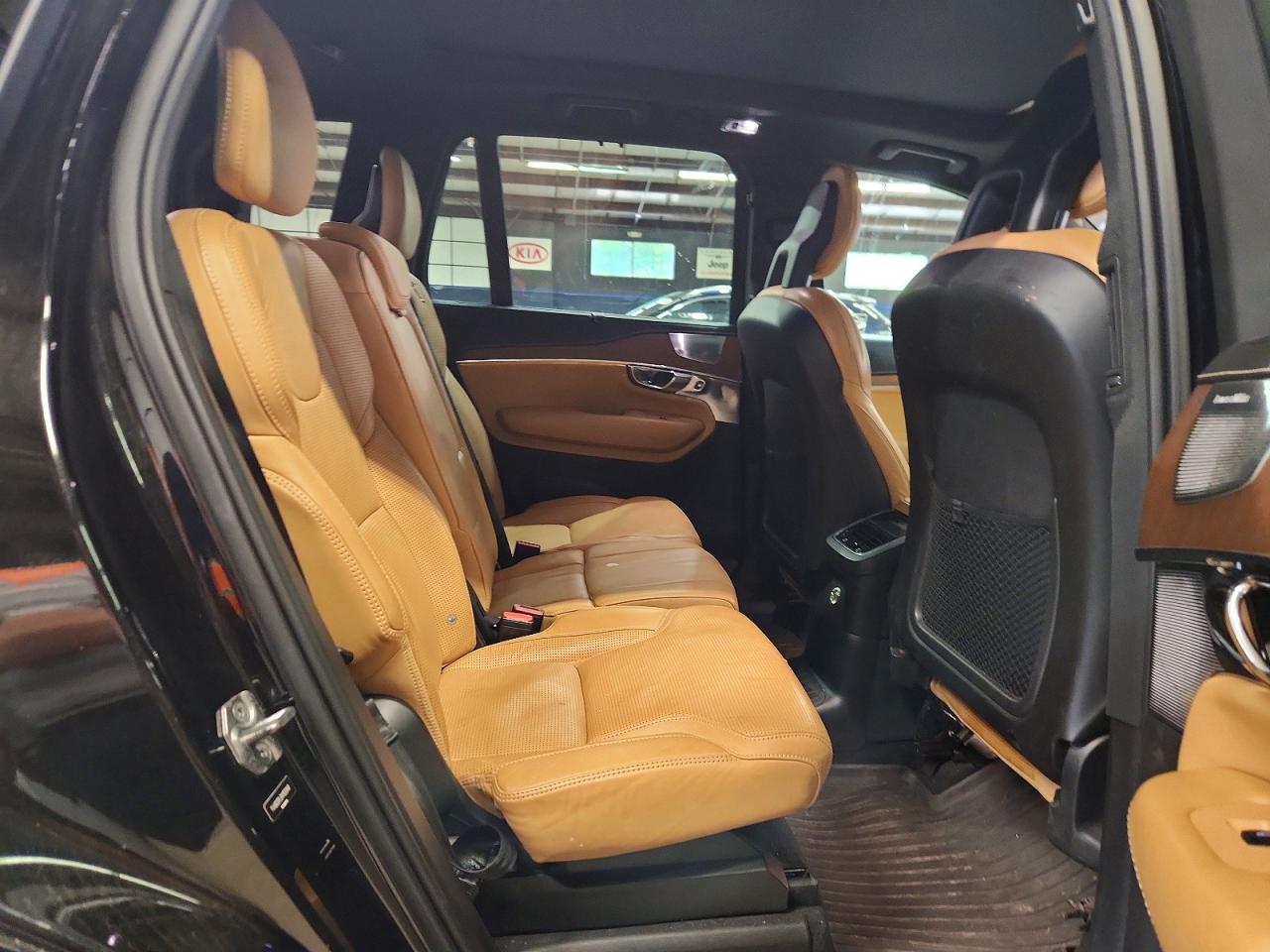 2017 VOLVO XC90