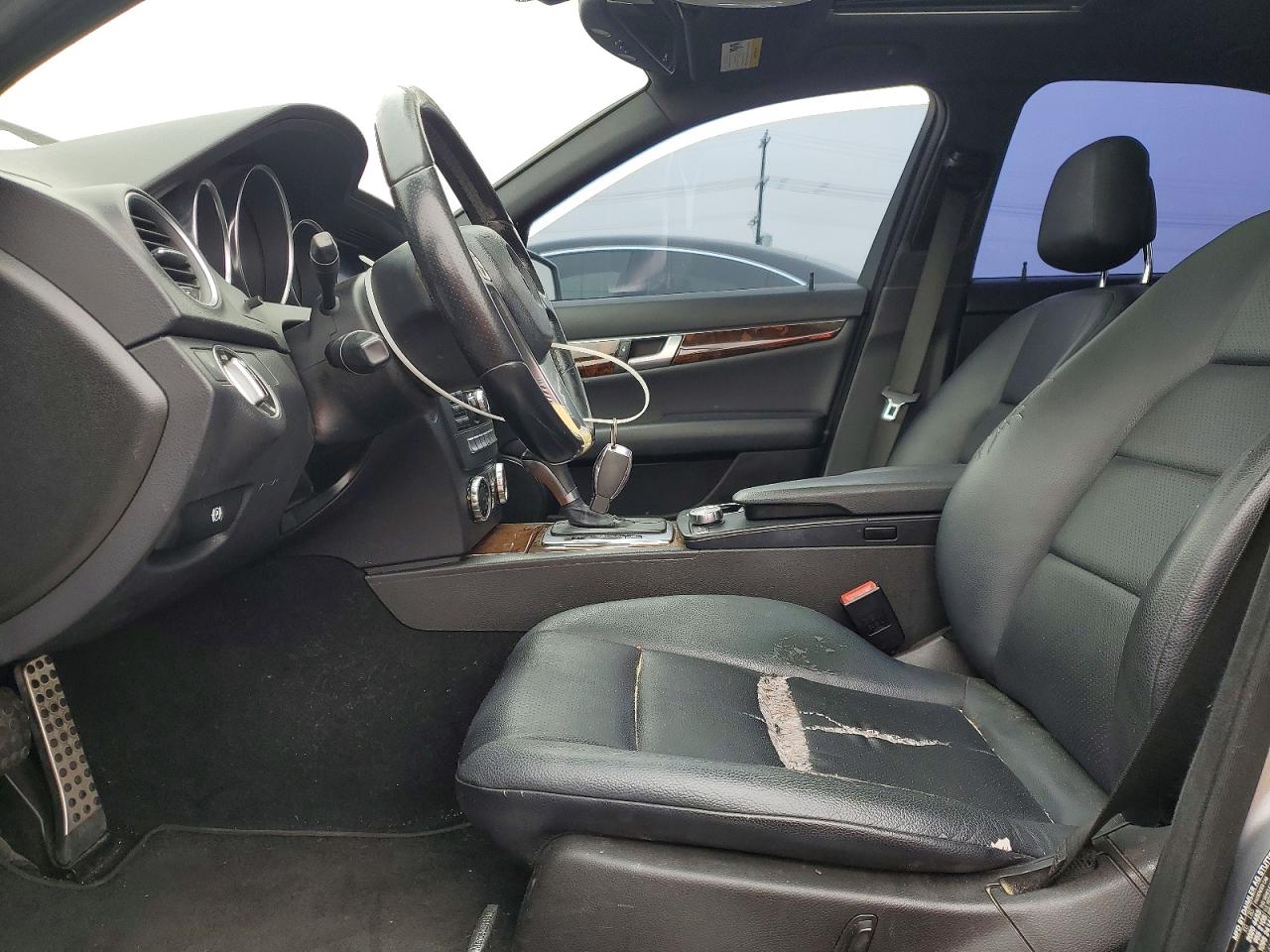 2012 MERCEDES-BENZ C-CLASS