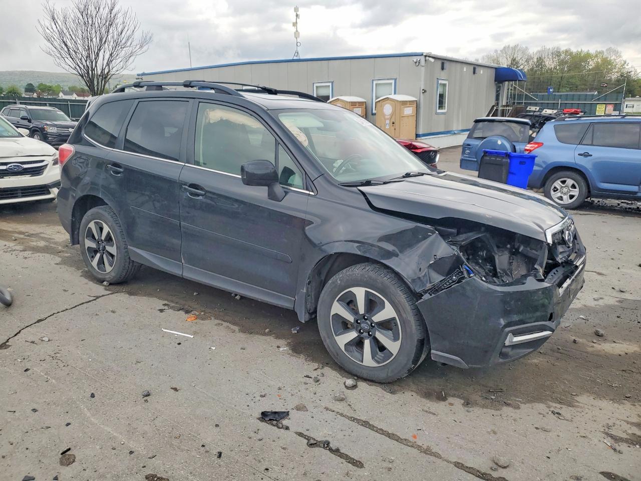 2018 SUBARU FORESTER