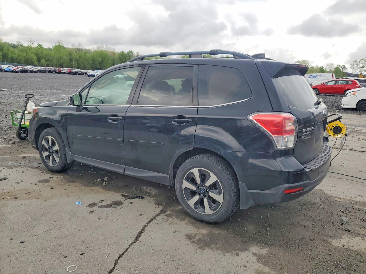 2018 SUBARU FORESTER