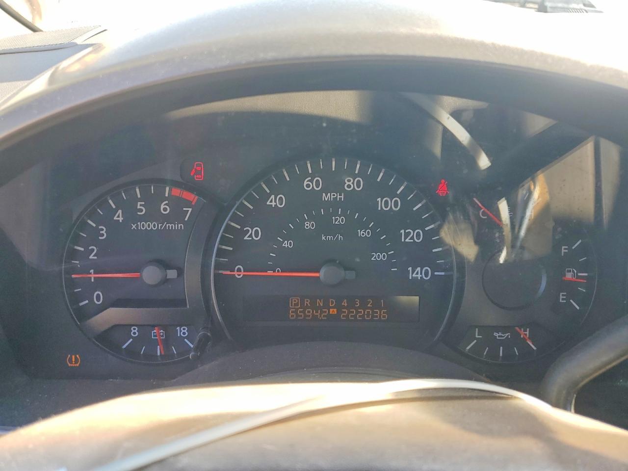 2005 NISSAN TITAN