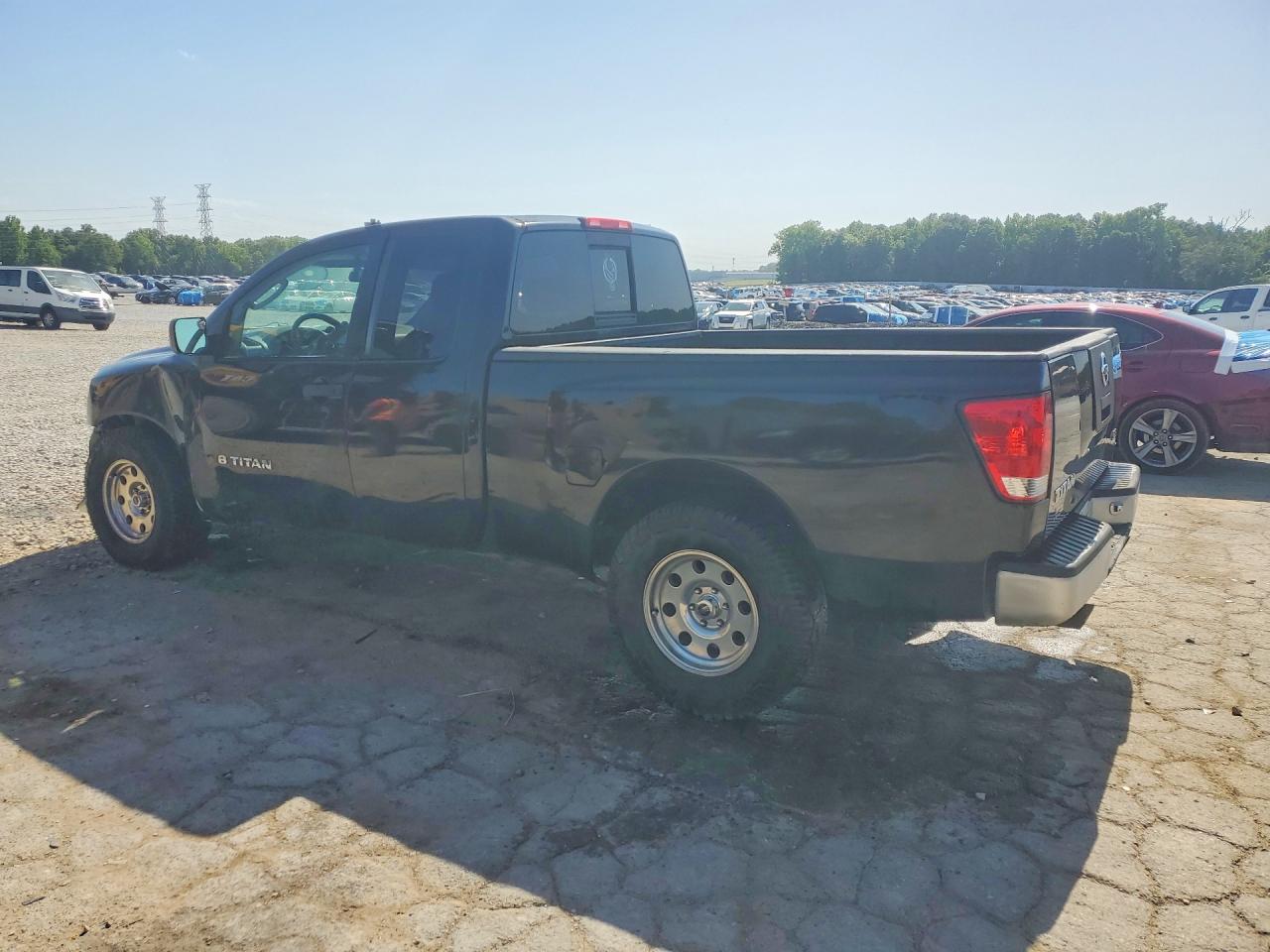 2005 NISSAN TITAN