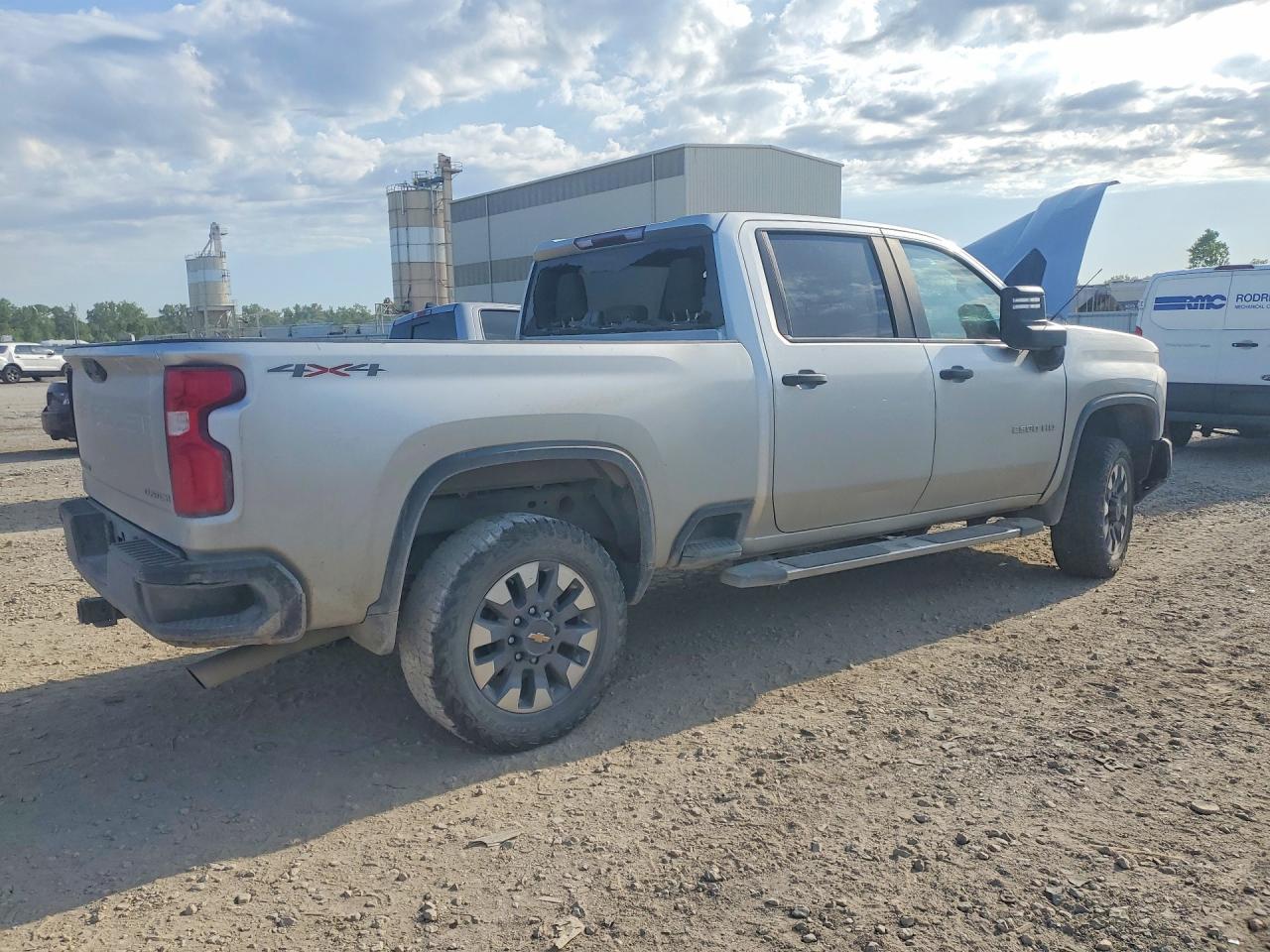 2021 CHEVROLET SILVERADO