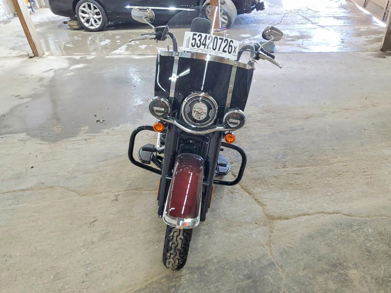2018 HARLEY-DAVIDSON FL