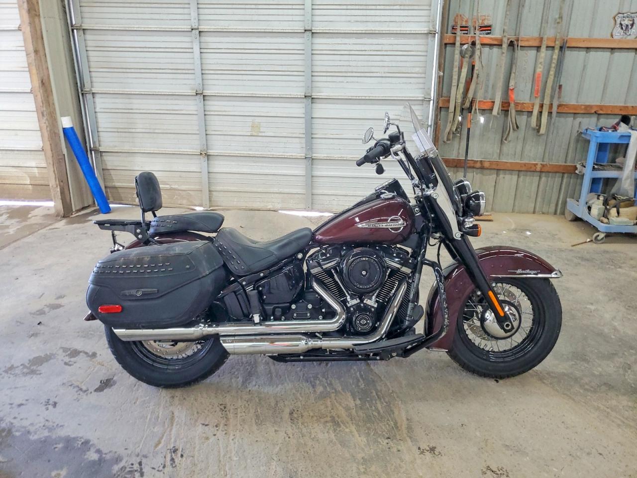 2018 HARLEY-DAVIDSON FL