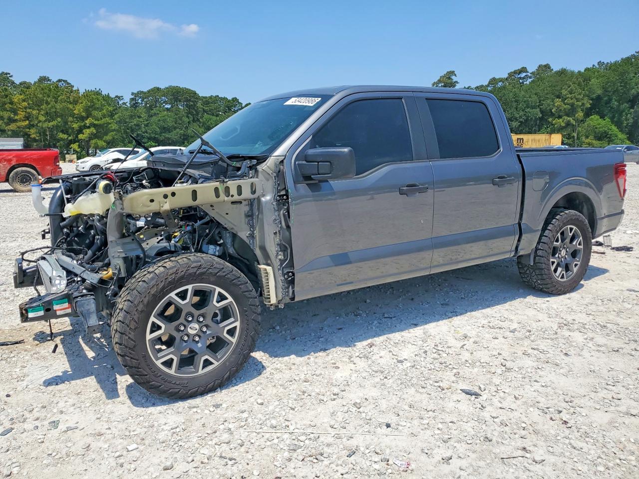 2025 FORD F150
