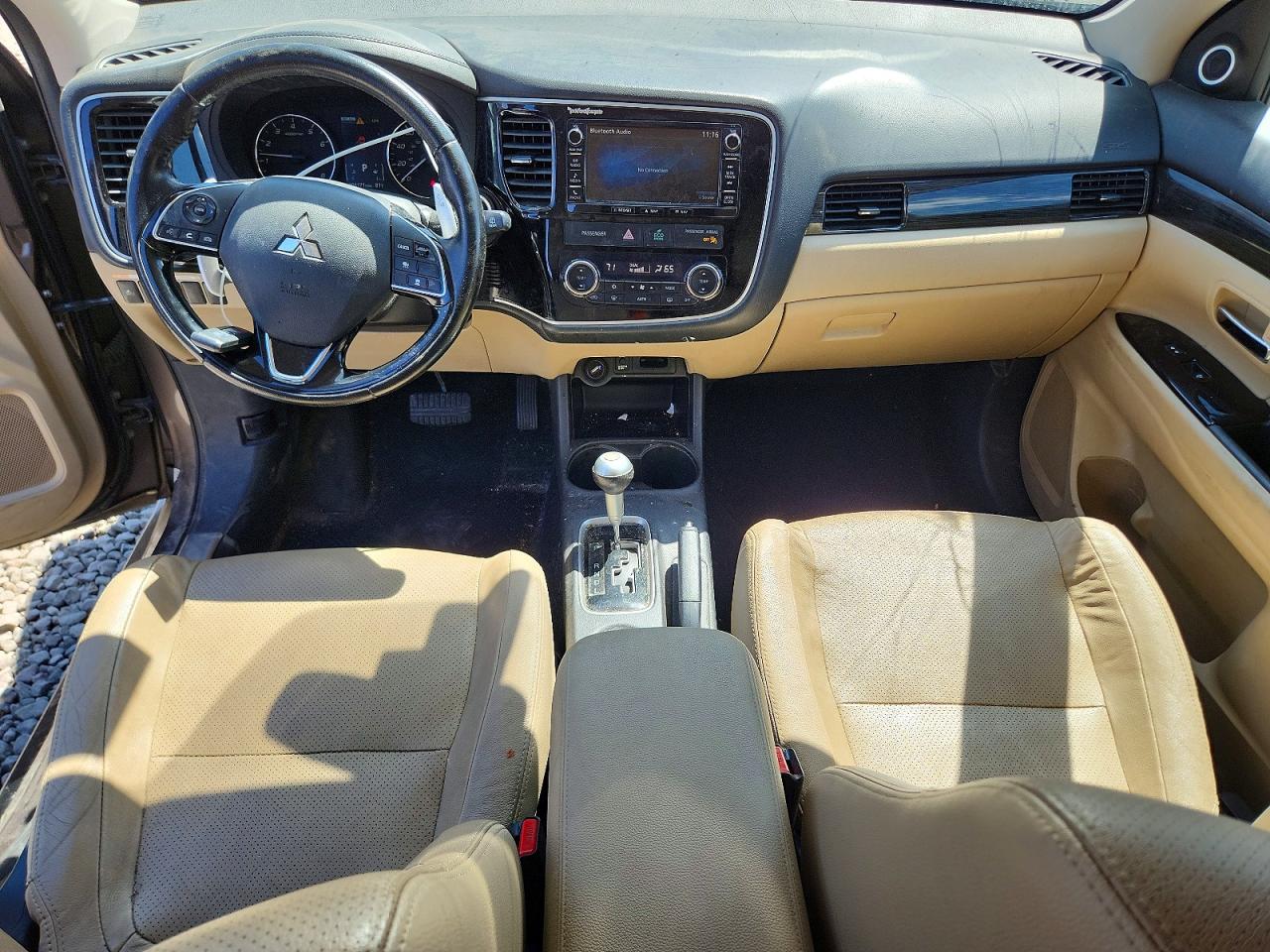 2016 MITSUBISHI OUTLANDER