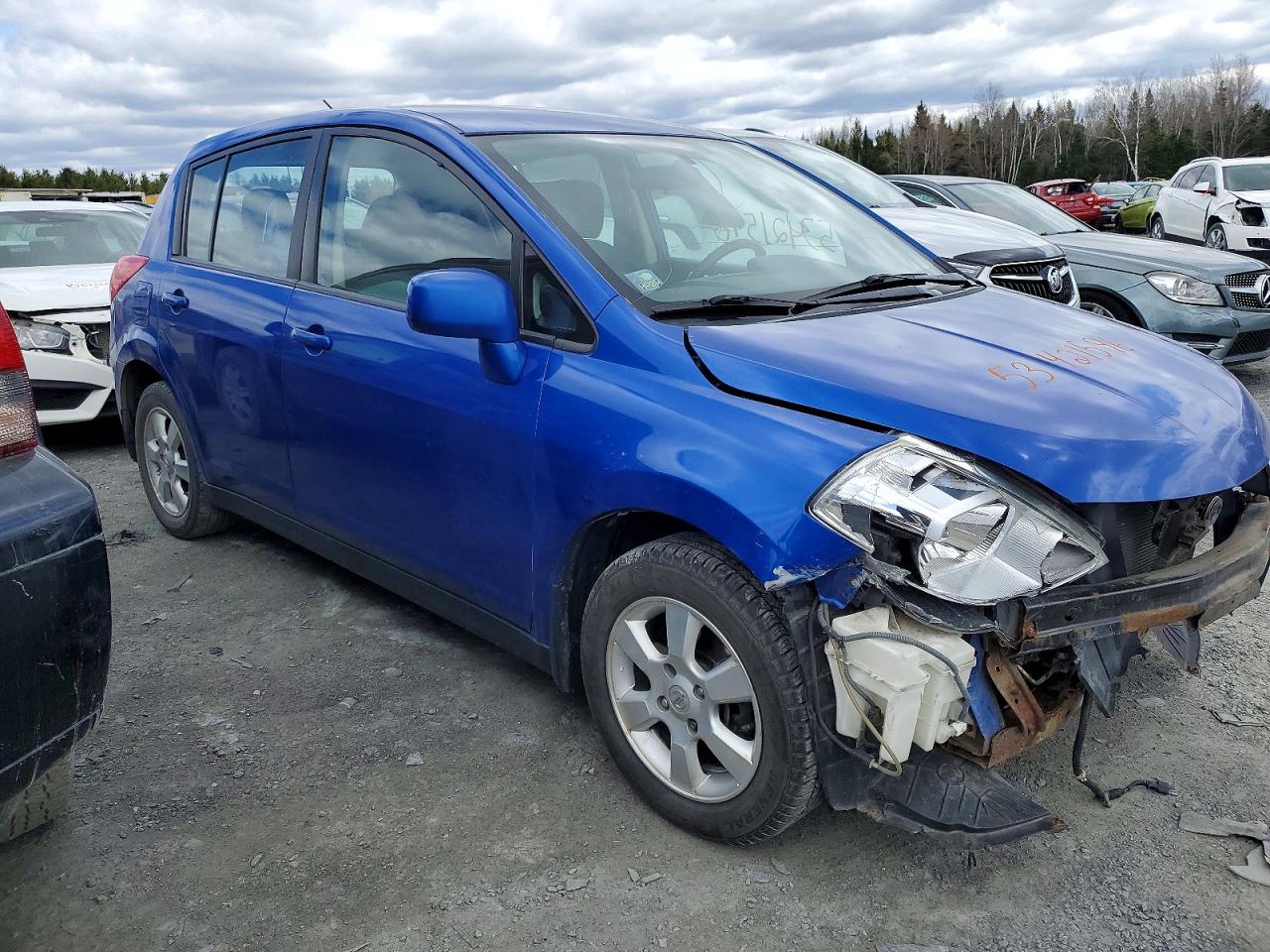 2012 NISSAN VERSA
