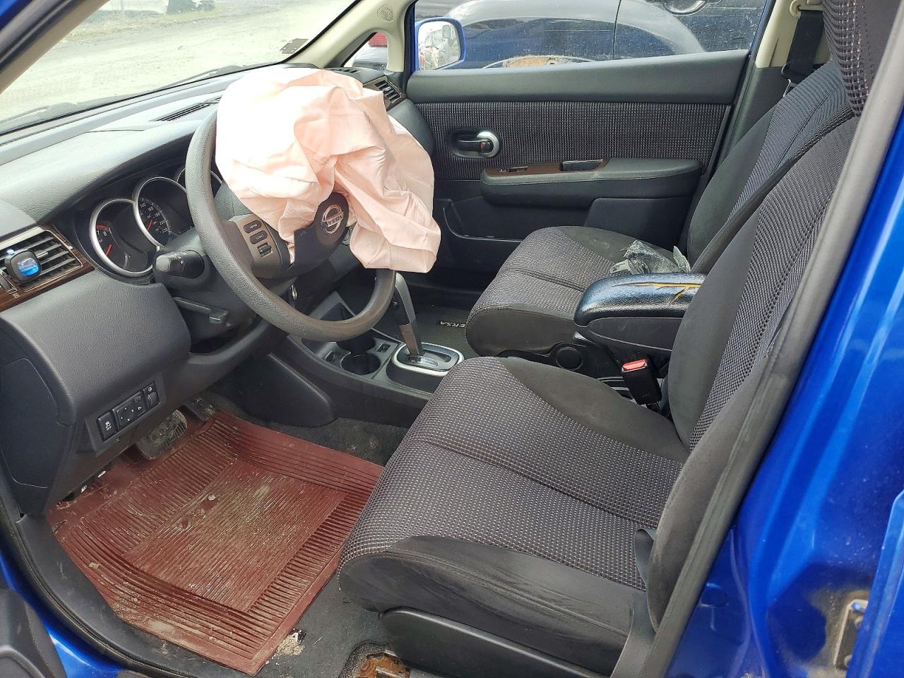 2012 NISSAN VERSA