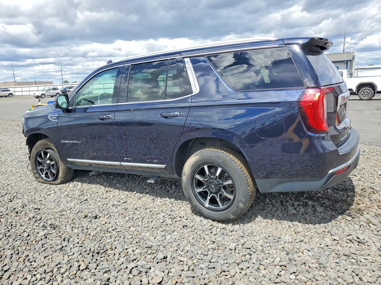 2021 GMC YUKON