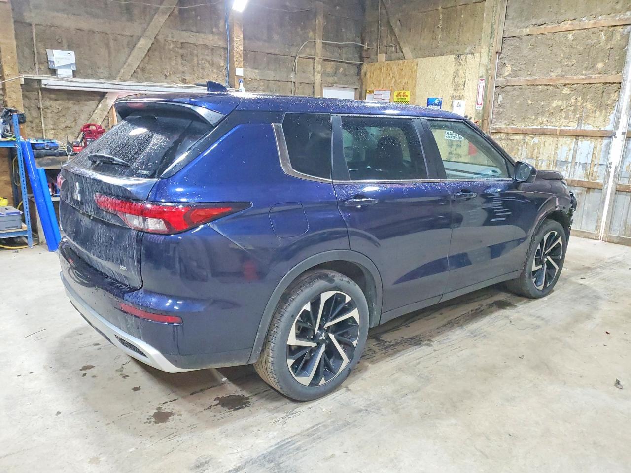 2023 MITSUBISHI OUTLANDER
