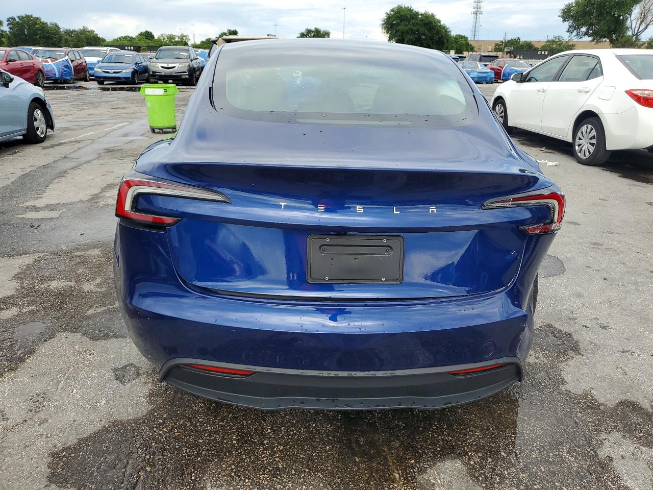 2025 TESLA MODEL 3