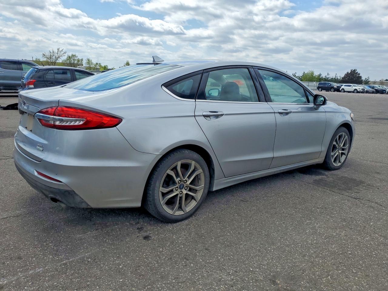 2020 FORD FUSION