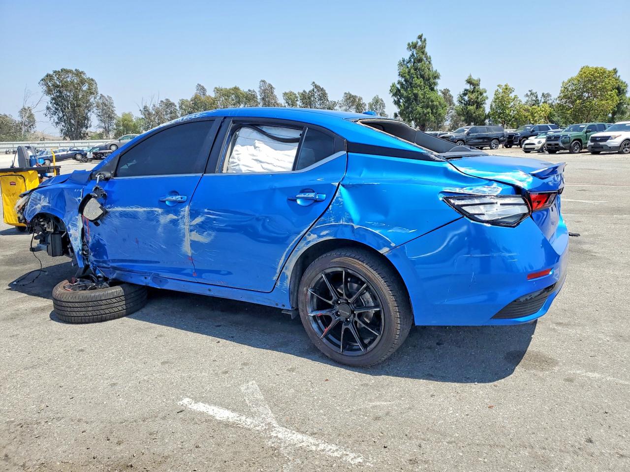 2024 NISSAN SENTRA