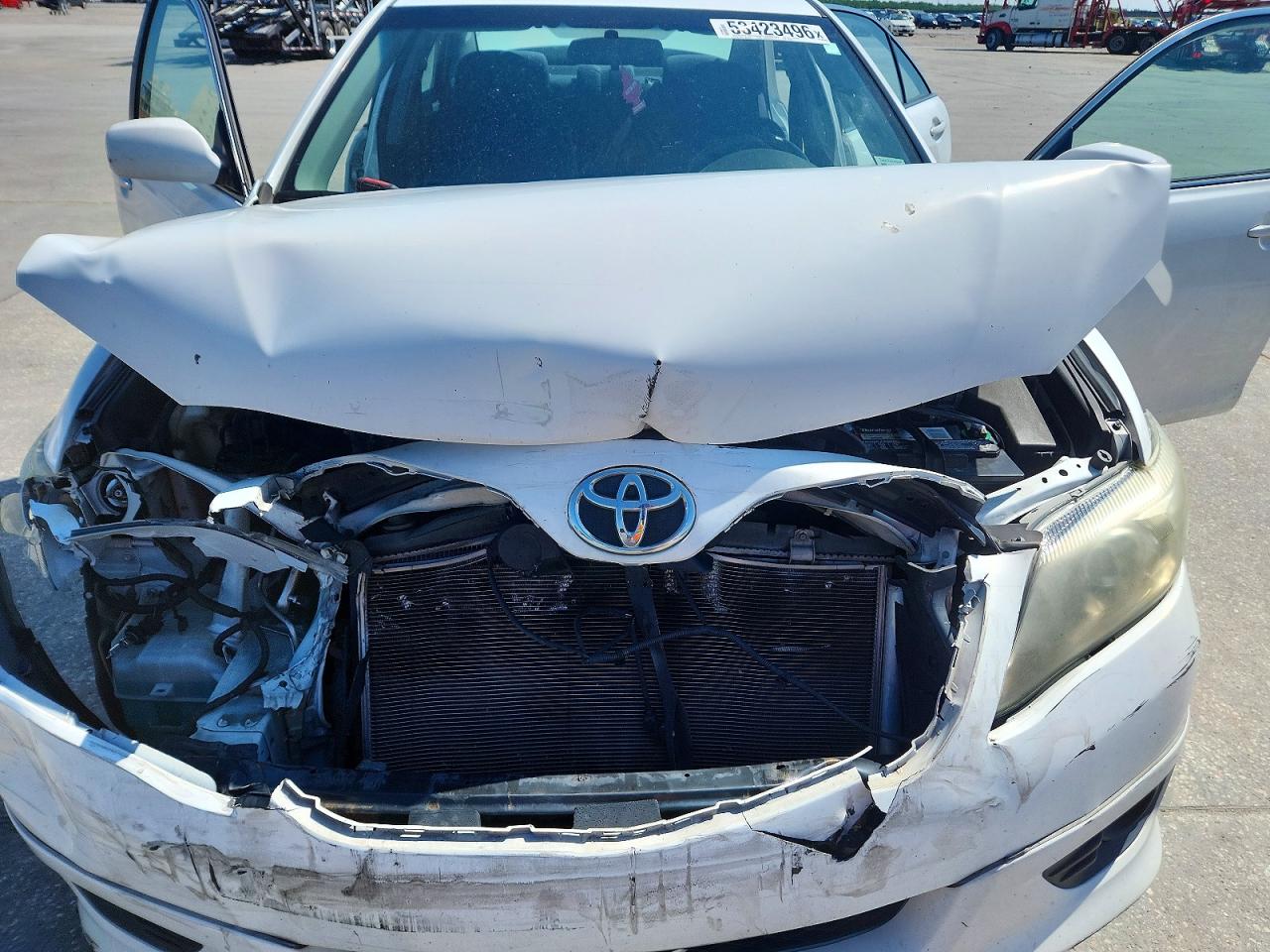 2011 TOYOTA CAMRY