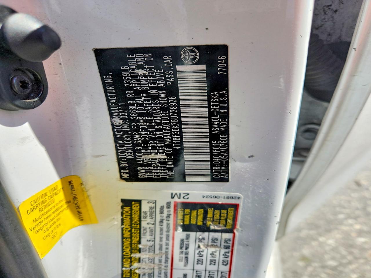 2011 TOYOTA CAMRY