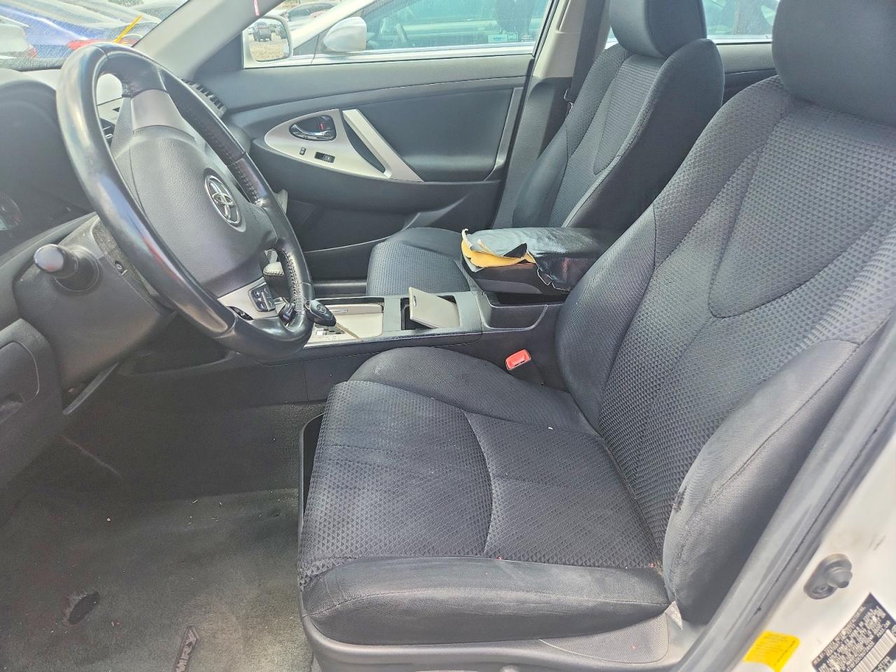2011 TOYOTA CAMRY