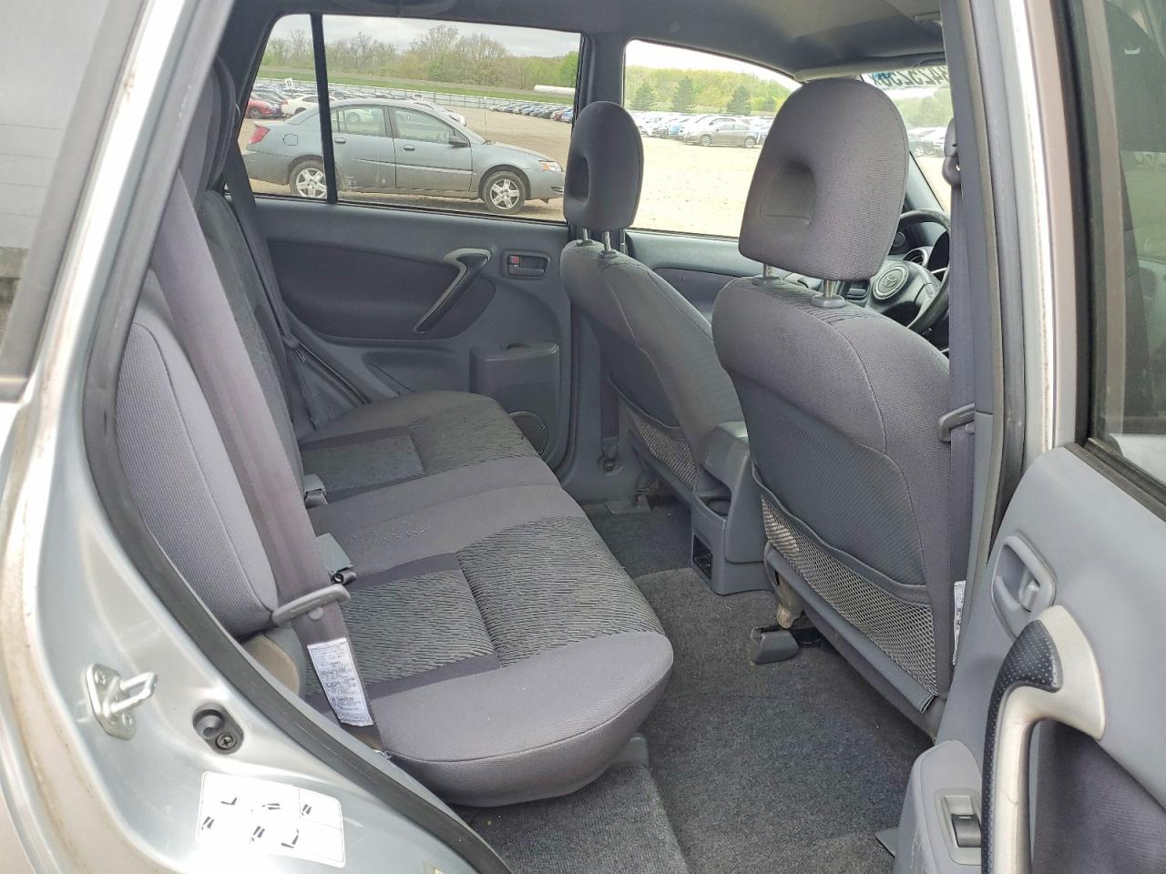 2002 TOYOTA RAV4 BASE