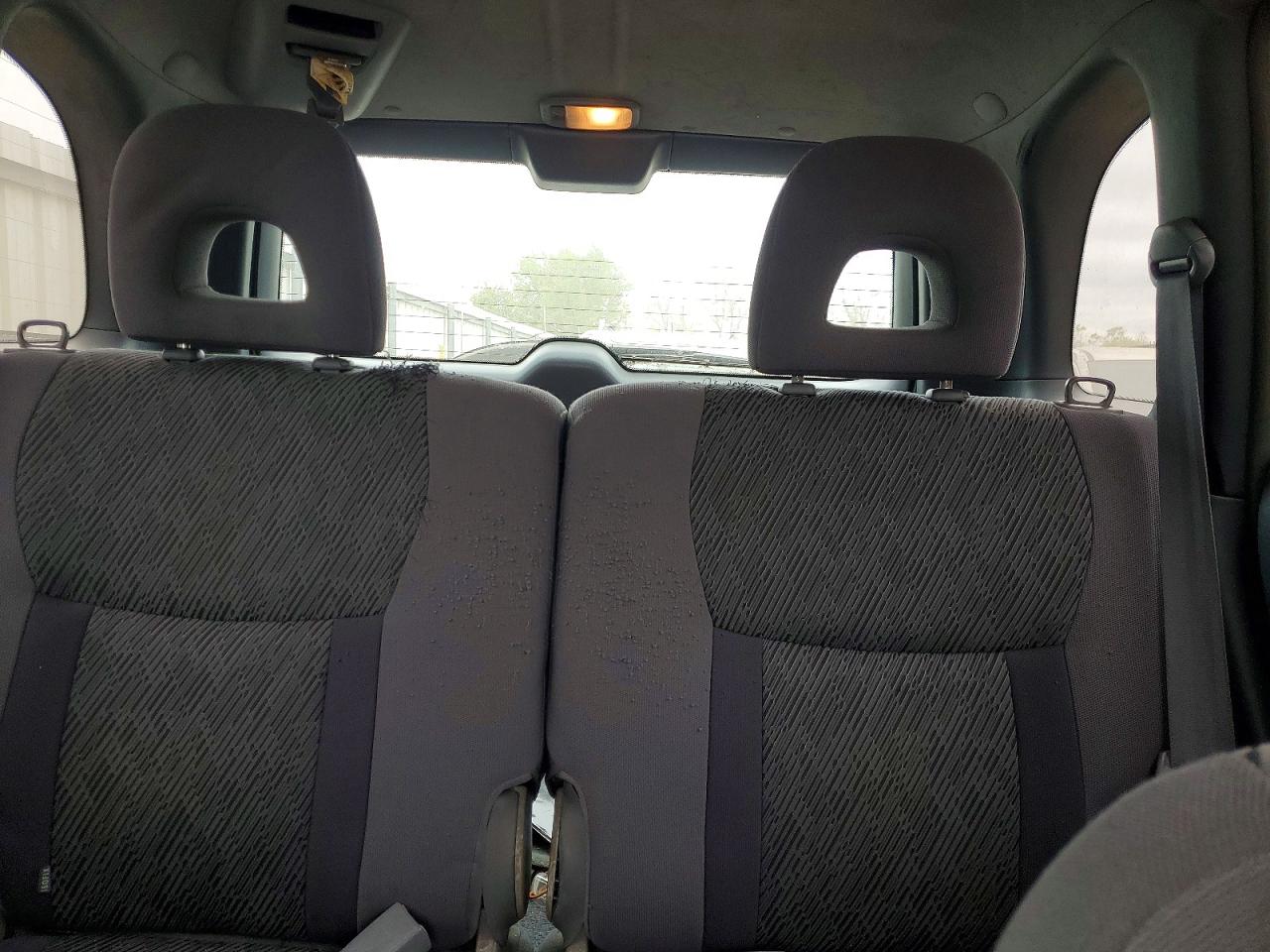 2002 TOYOTA RAV4 BASE