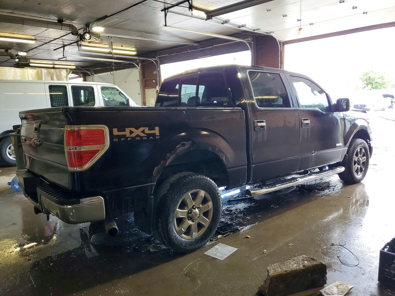 2013 FORD F150