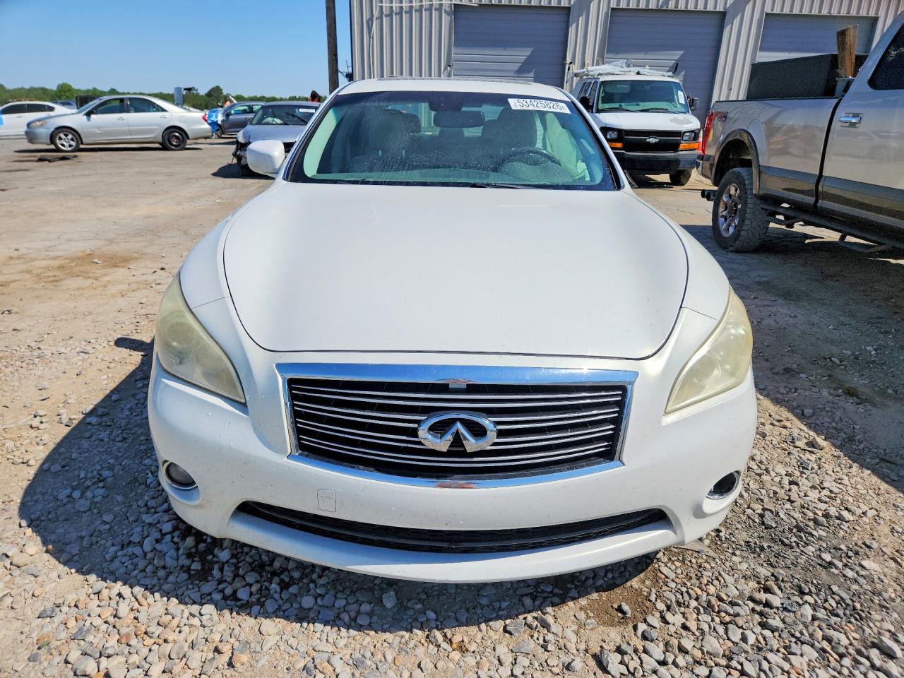 2011 INFINITI M37
