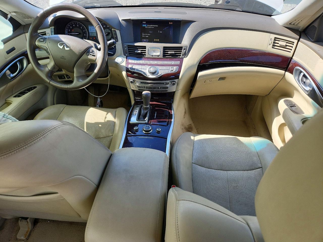 2011 INFINITI M37
