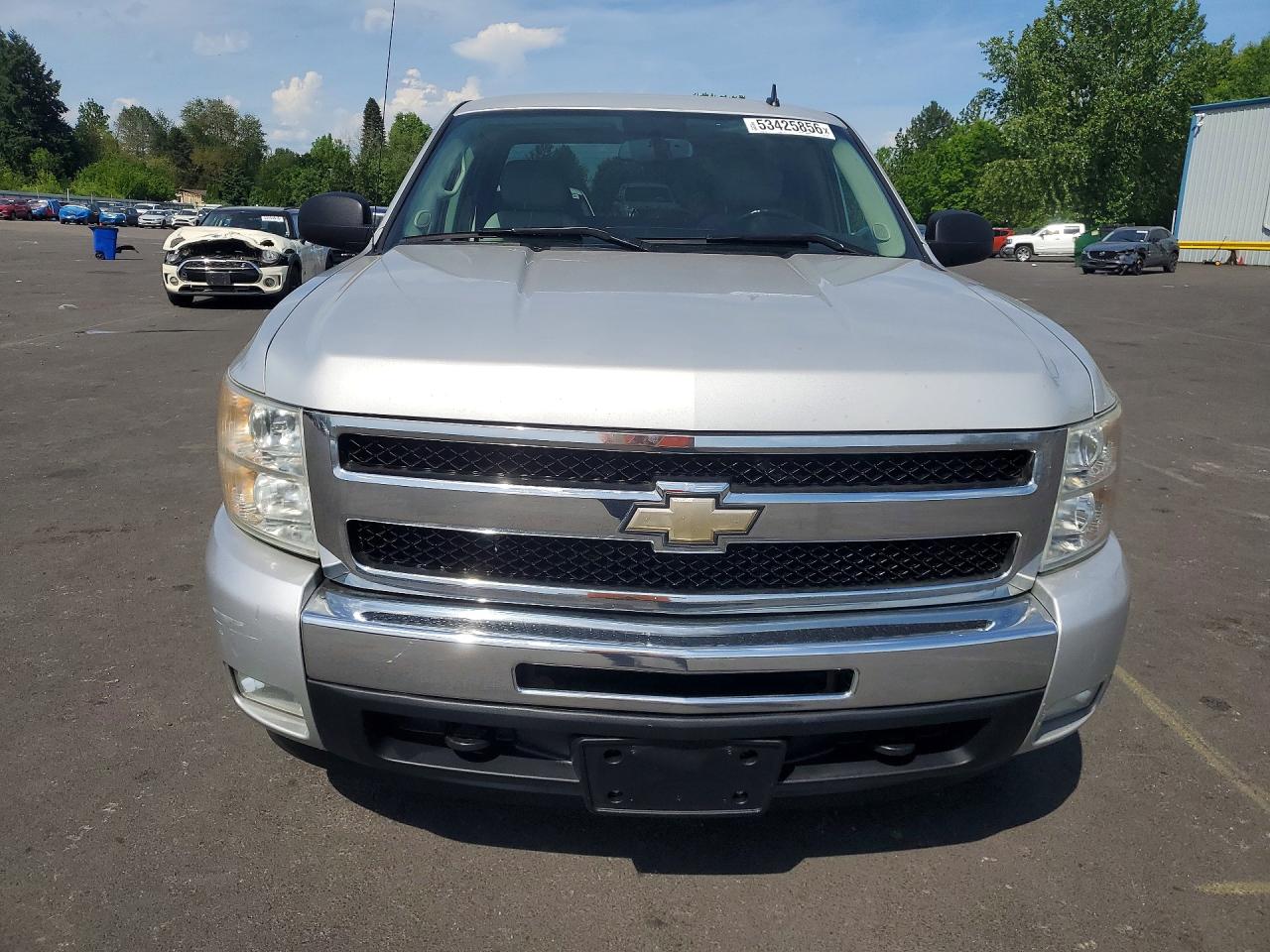 2011 CHEVROLET SILVERADO